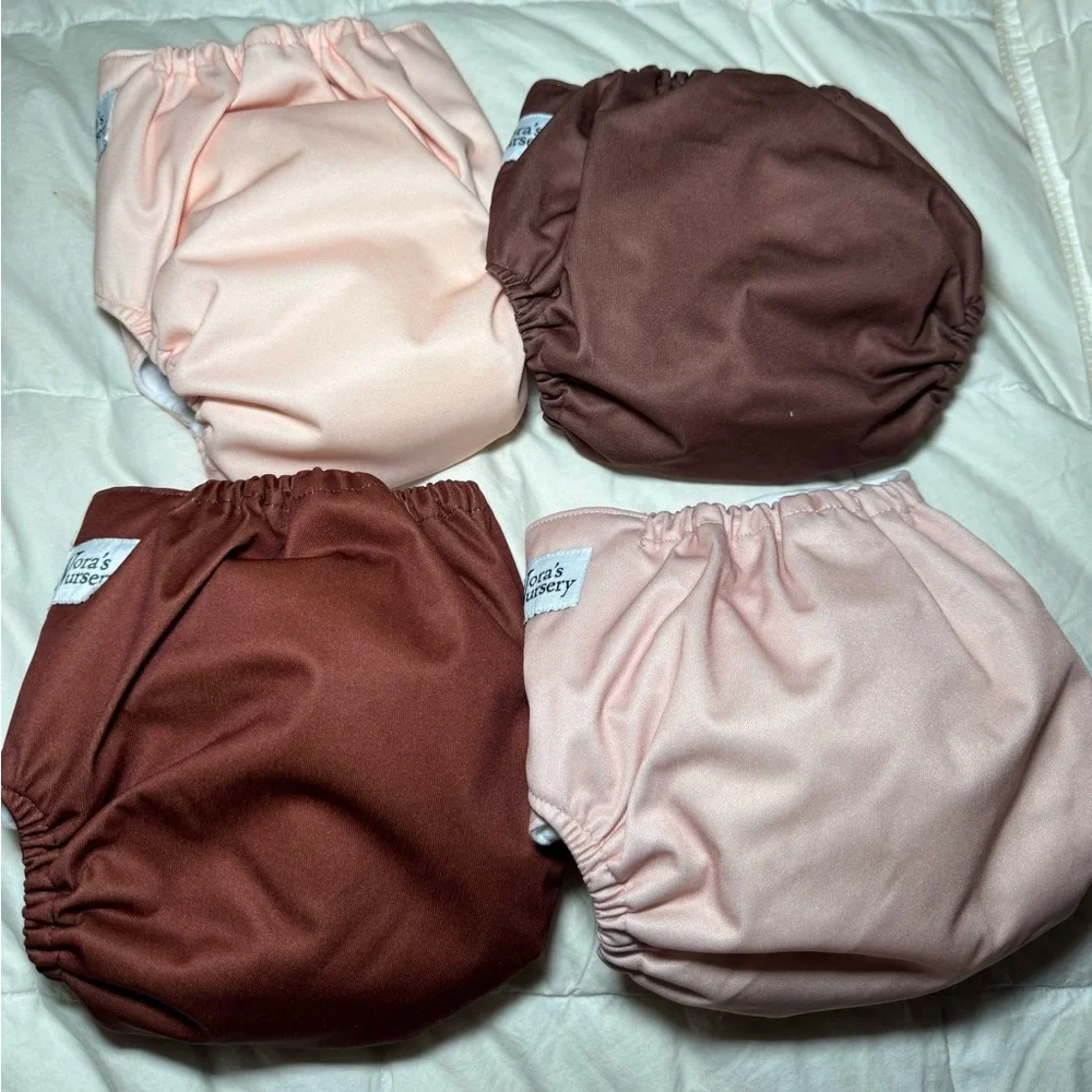 Nora’s Nursery 4 count pocket Neutral beige cloth diapers